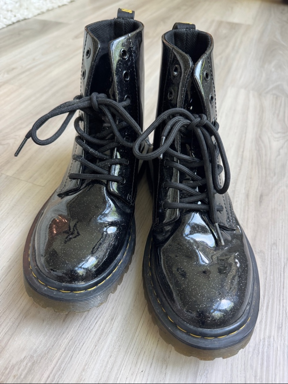 Doc Martens Luana Black Glitter 8 Hole Combat Boot sz. 39